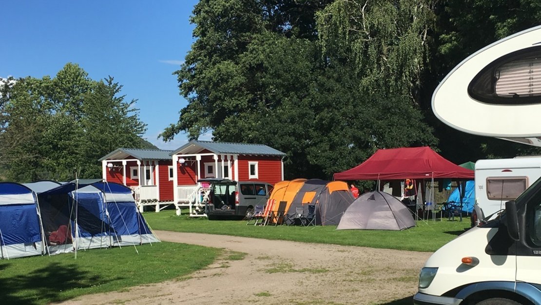 Golfen_mit_eigenen_Bett_Camping_Drei_Gleichen